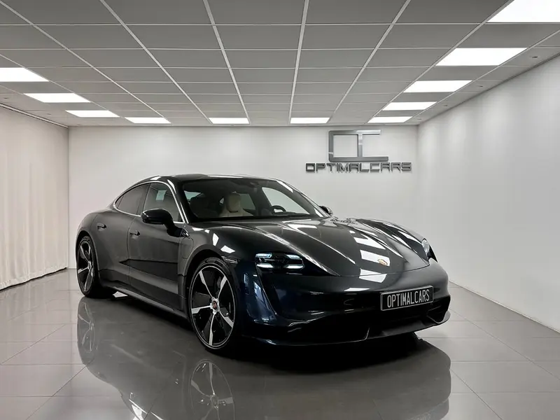 Porsche Taycan 2020