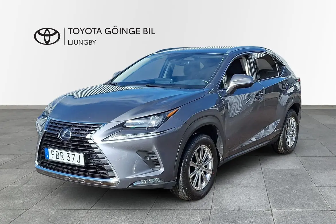 Lexus NX 2020