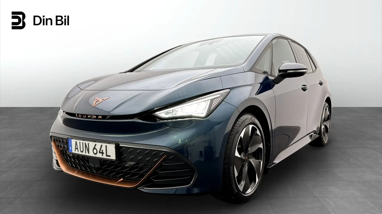 CUPRA Born 2025