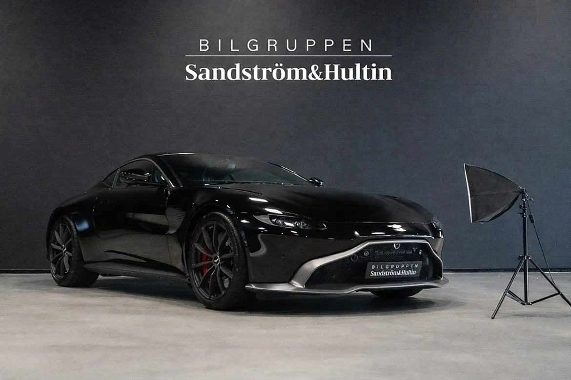 Aston Martin Vantage 2021
