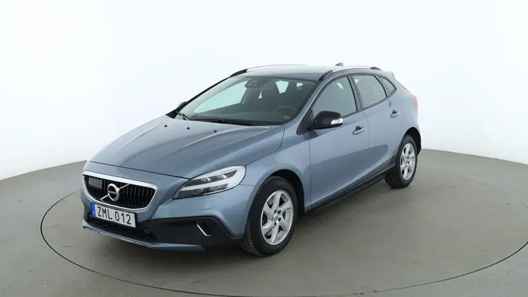 Volvo V40 2018