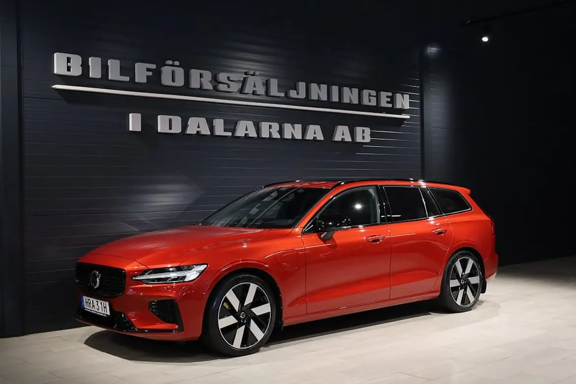 Volvo V60 2024