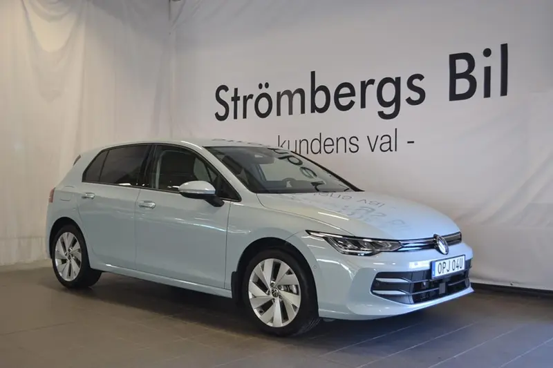 Volkswagen Golf 2025