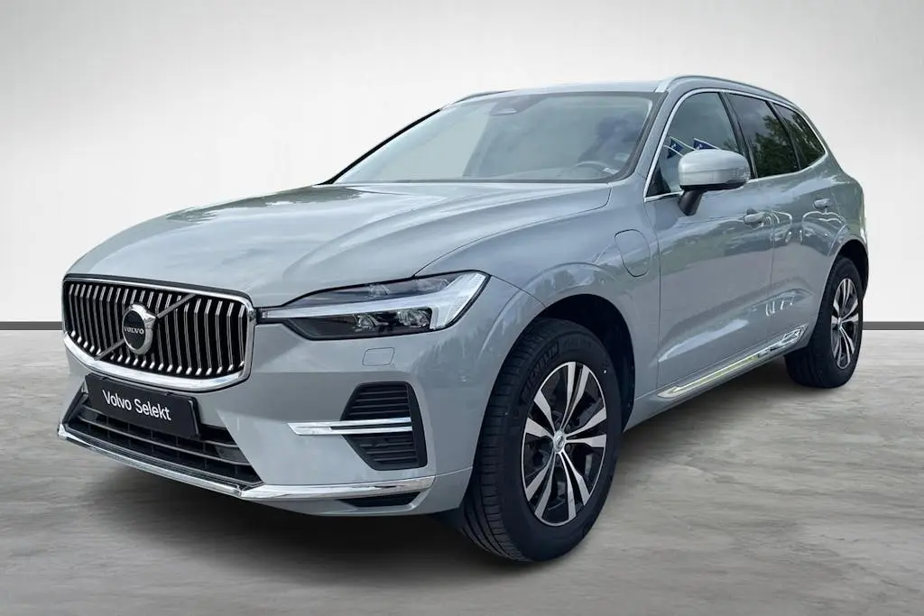 Volvo XC60 2025