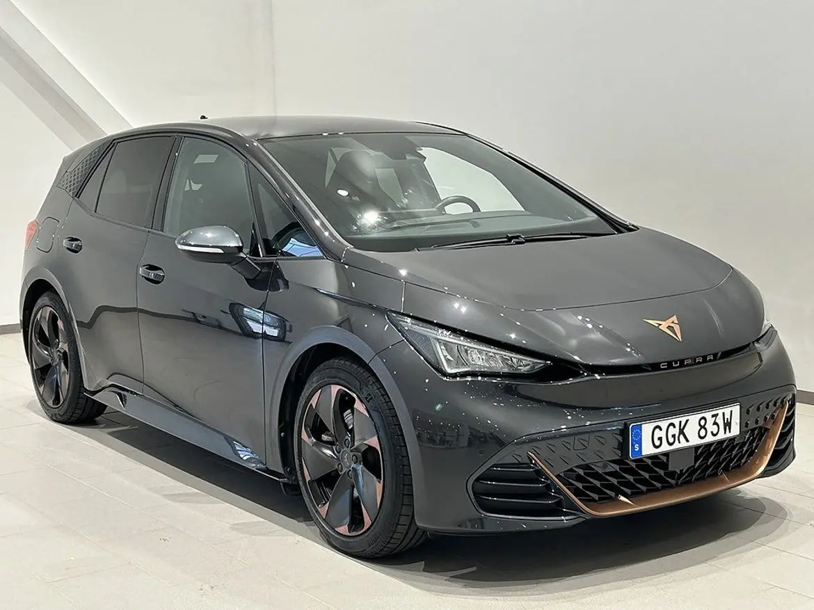 CUPRA Born 2024