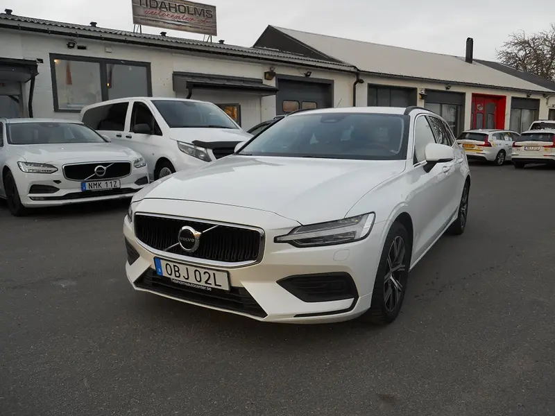 Volvo V60 2024