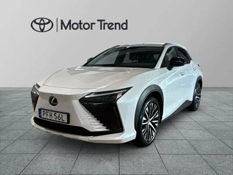 Lexus RZ 2025