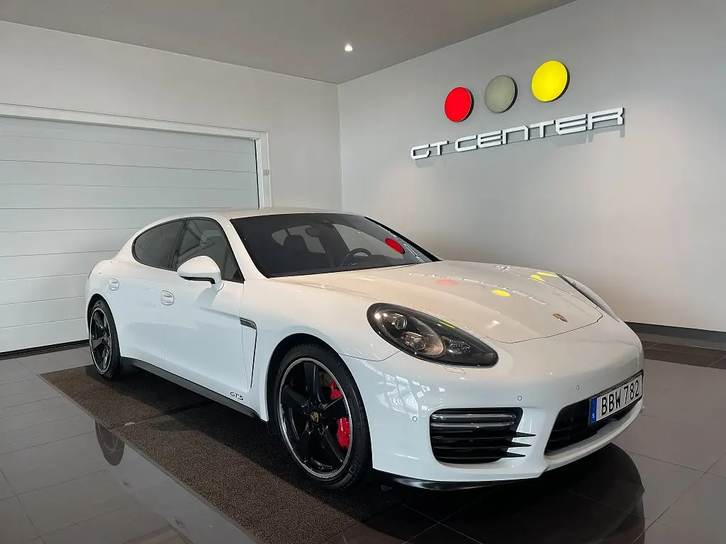 Porsche Panamera 2015