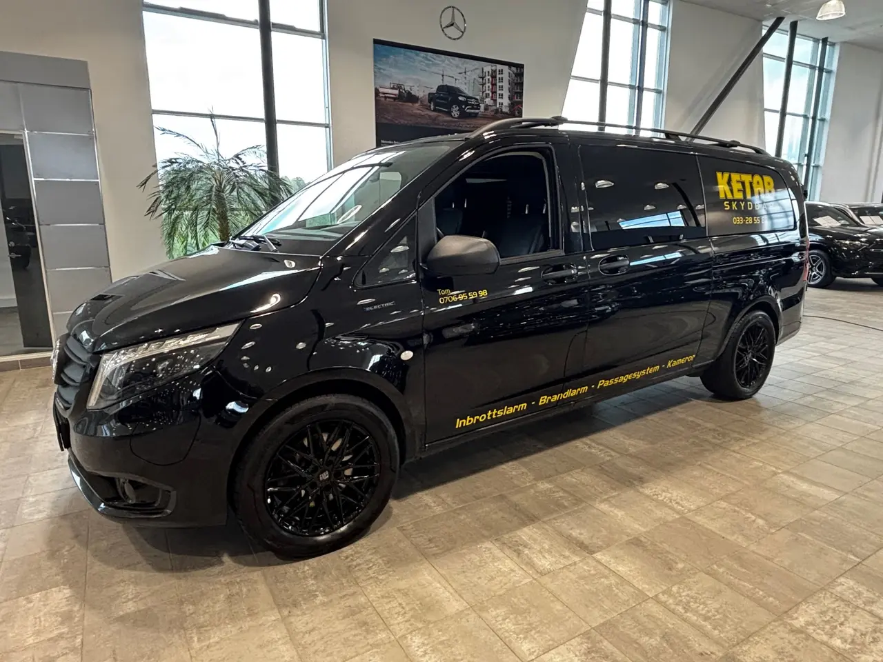 Mercedes-Benz eVito 2023