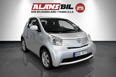 Toyota iQ