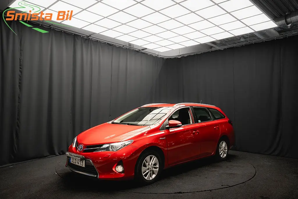 Toyota Auris 2014