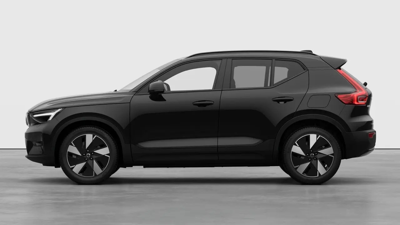 Volvo EX40 2026