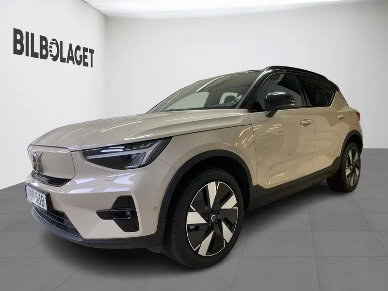 Volvo EX40 2025