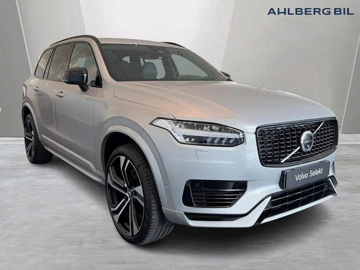 Volvo XC90 2025