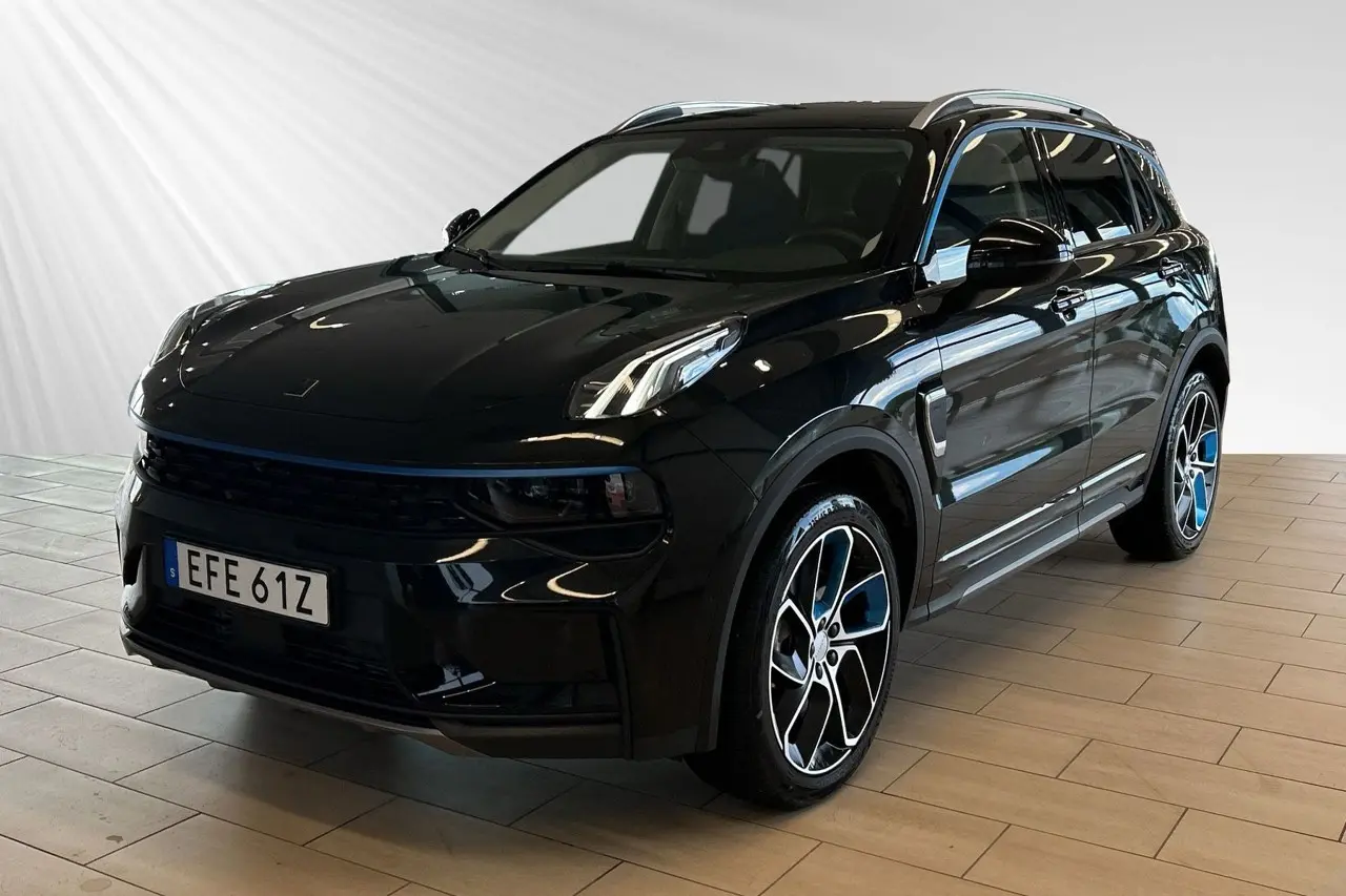 Lynk & Co 01 2022