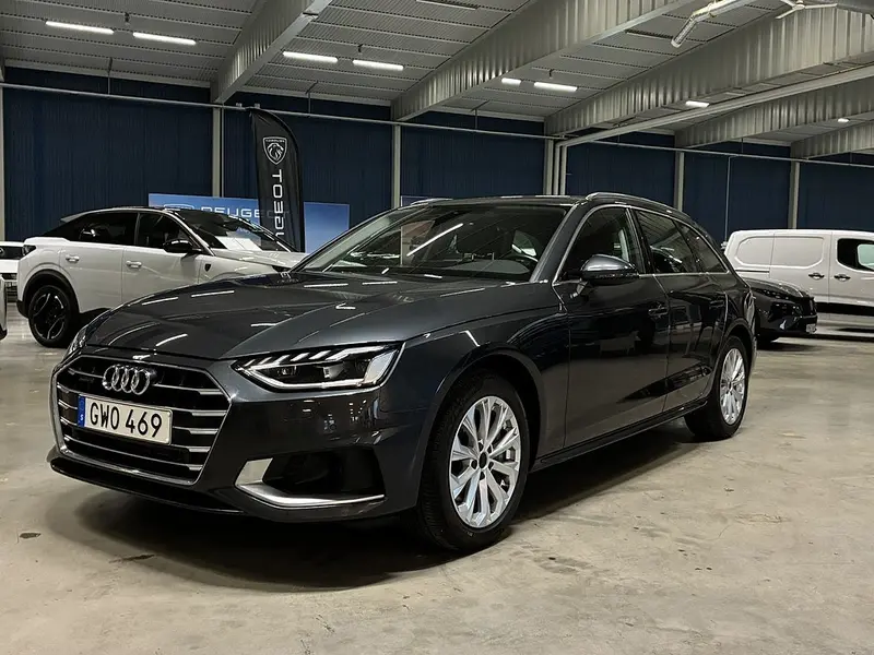 Audi A4 2023