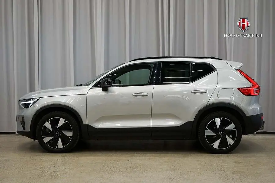 Volvo XC40 2024