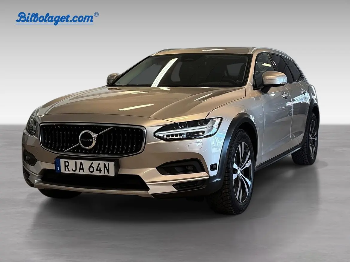 Volvo V90 2024