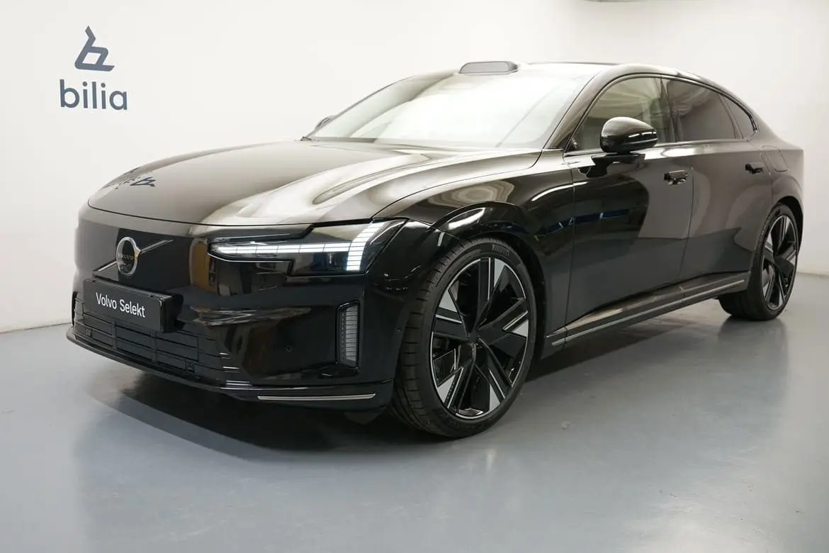 Volvo ES90 2026