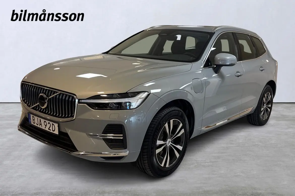 Volvo XC60 2025