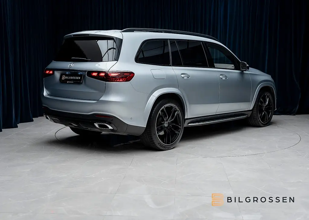 Mercedes-Benz GLS 2024