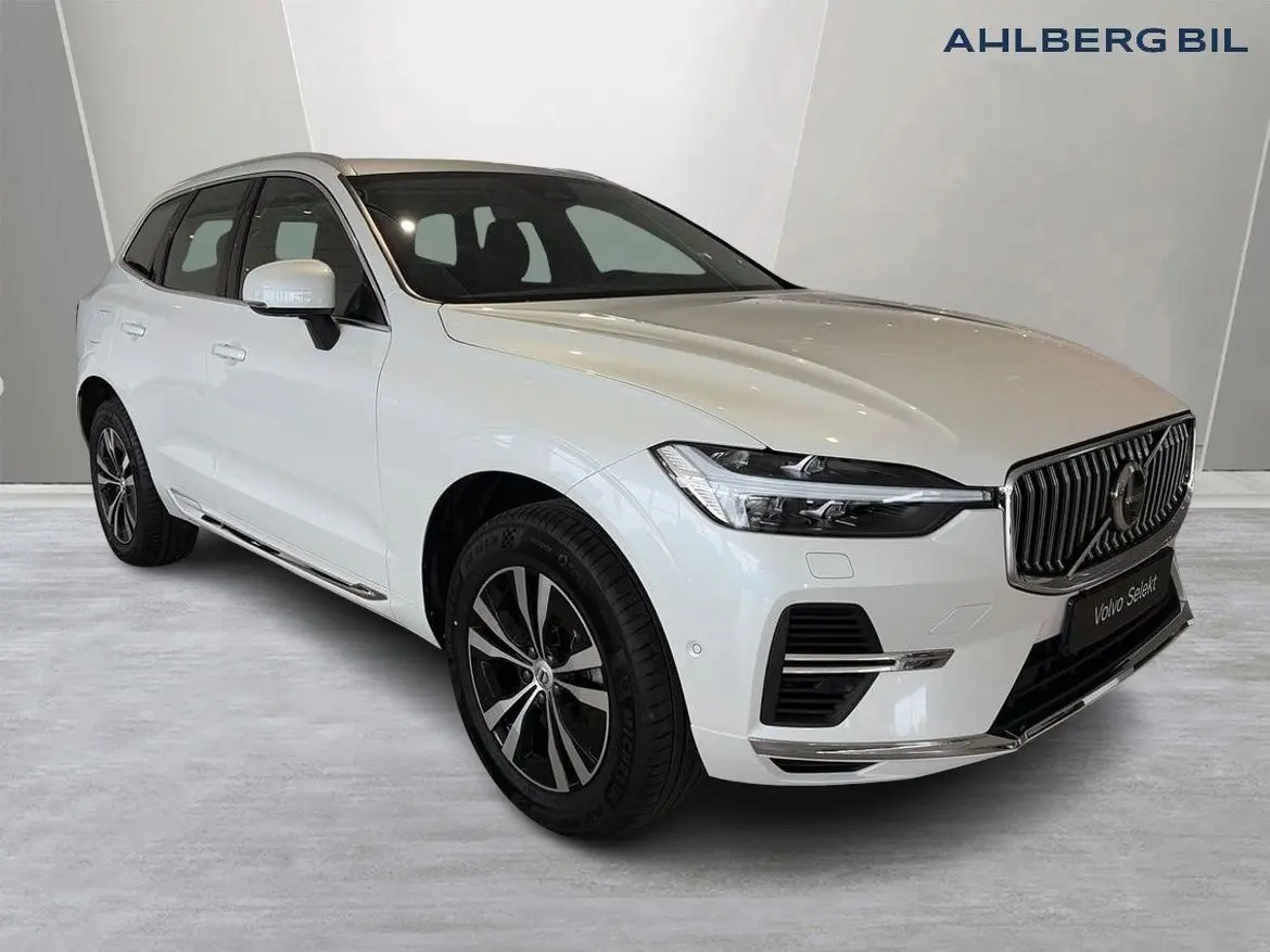 Volvo XC60 2025