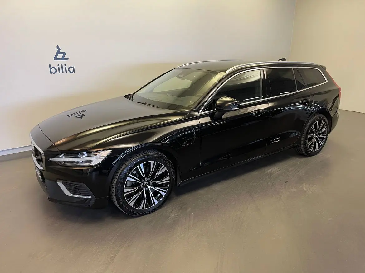 Volvo V60 2023