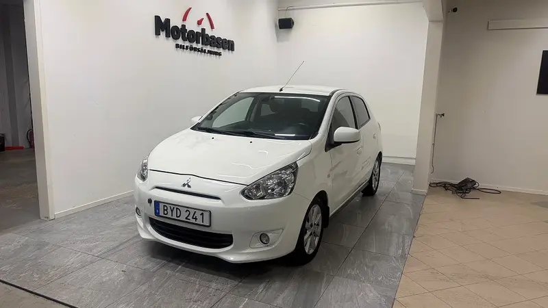 Mitsubishi Space Star 2013