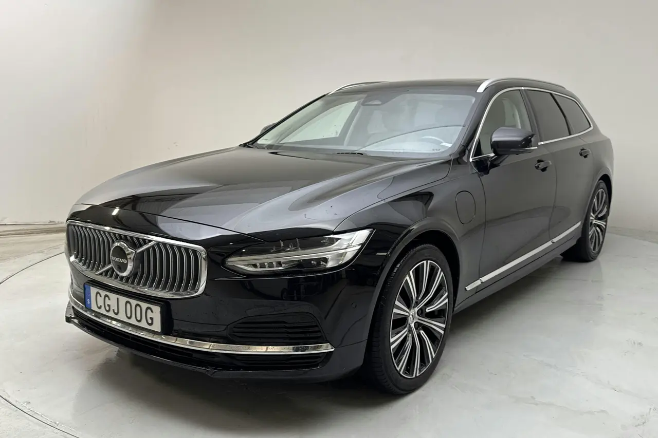 Volvo V90 2023
