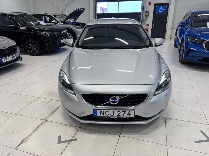 Volvo V40 2016