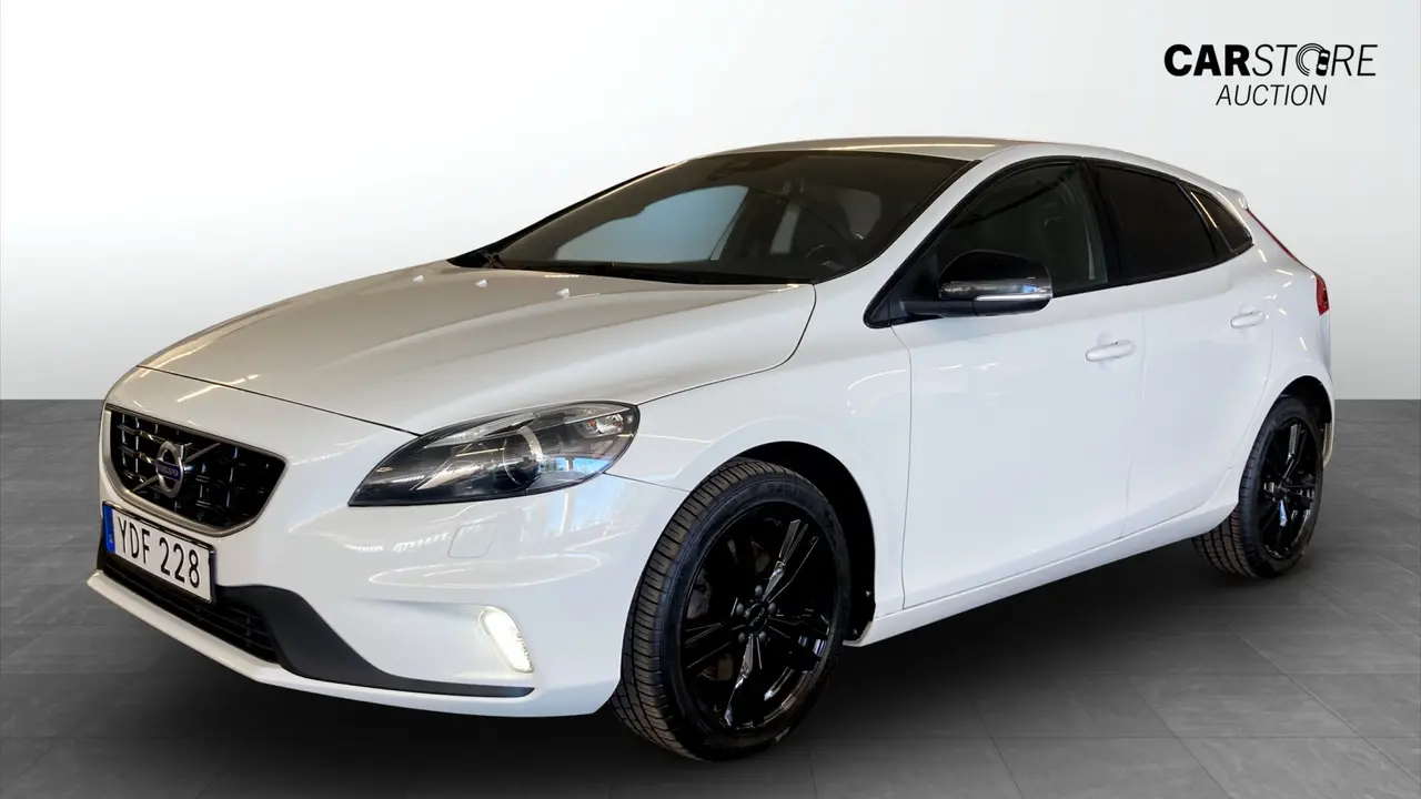 Volvo V40 2016