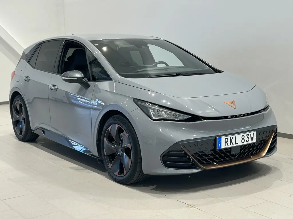 SEAT Cupra 2023