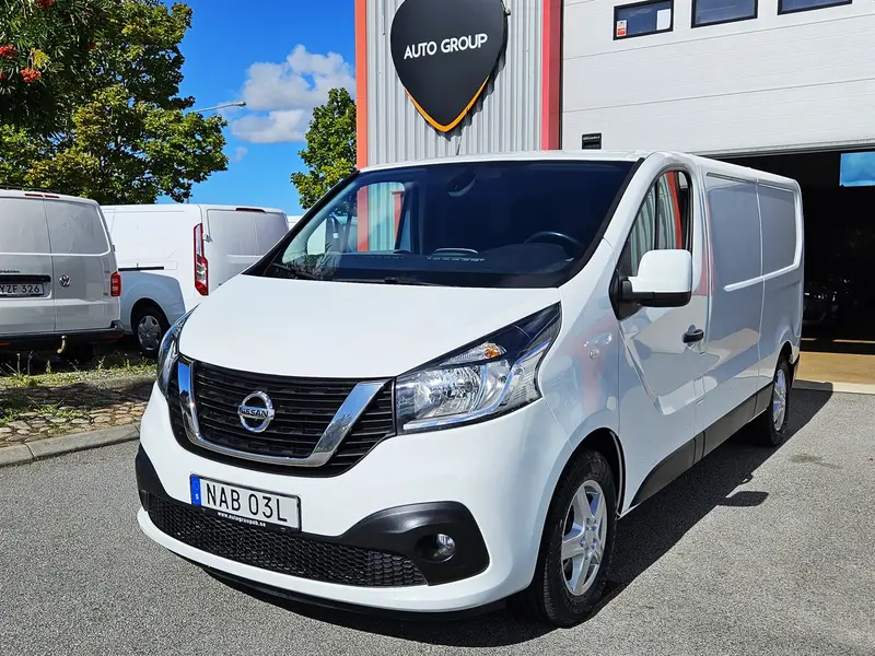 Nissan NV300 2019