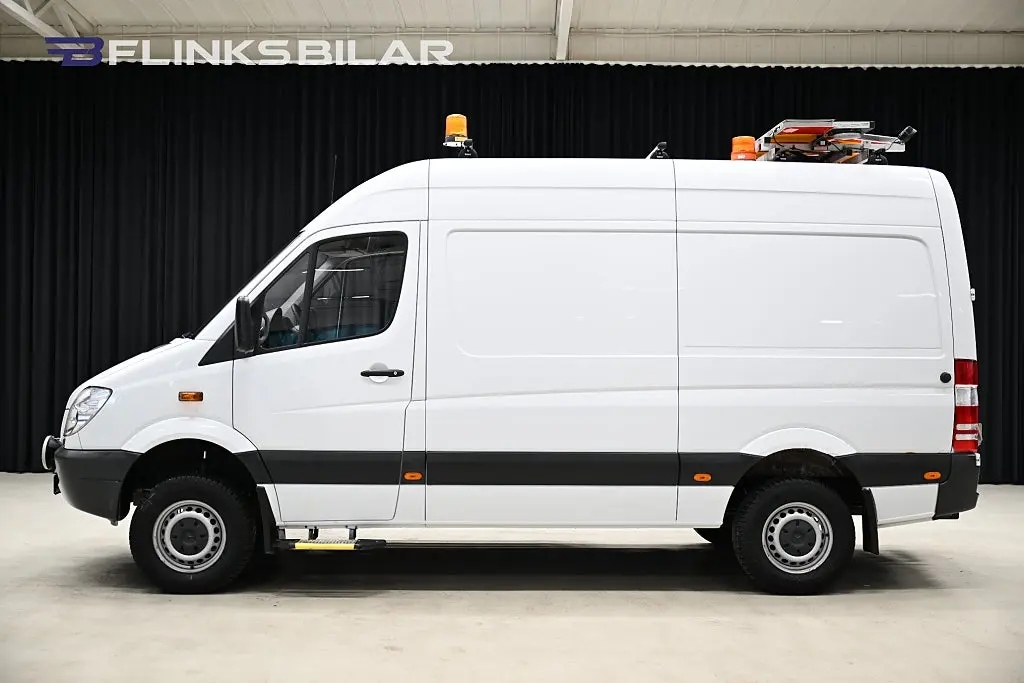 Mercedes-Benz Sprinter 2013