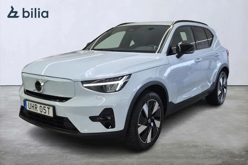Volvo EX40 2026