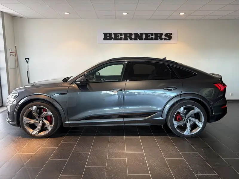Audi Q8 e-tron 2024