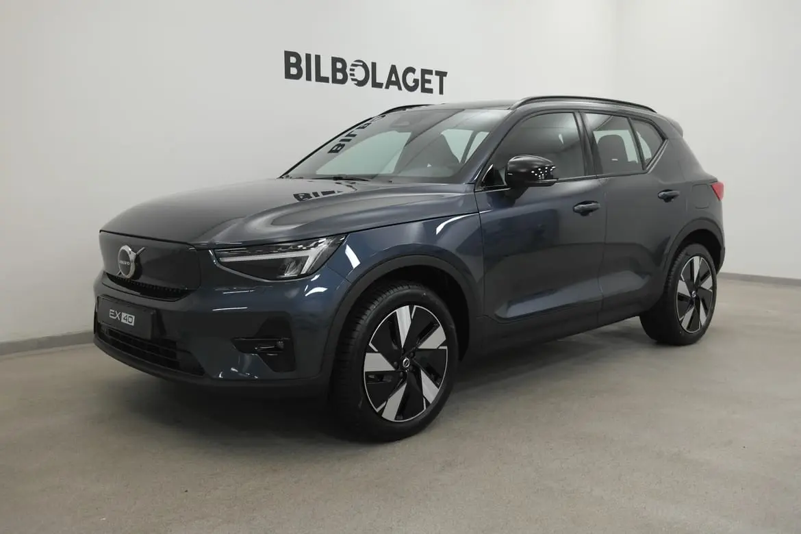 Volvo EX40 2026