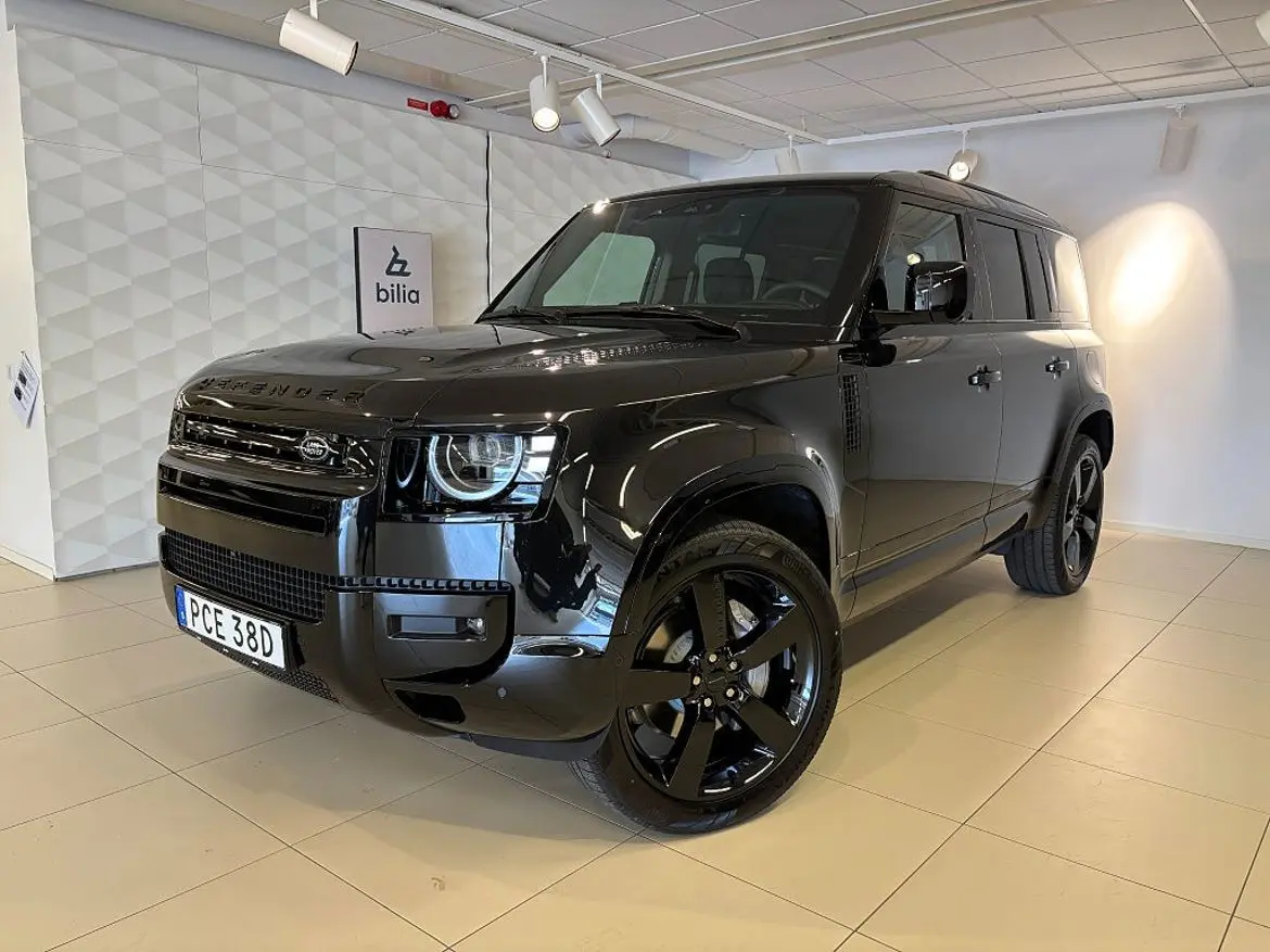 Land Rover Defender 2026
