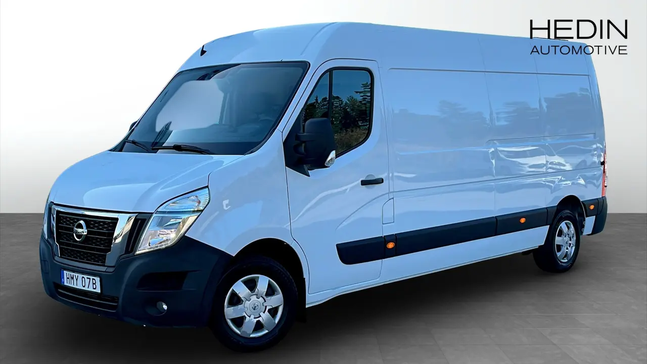 Nissan NV400 2020