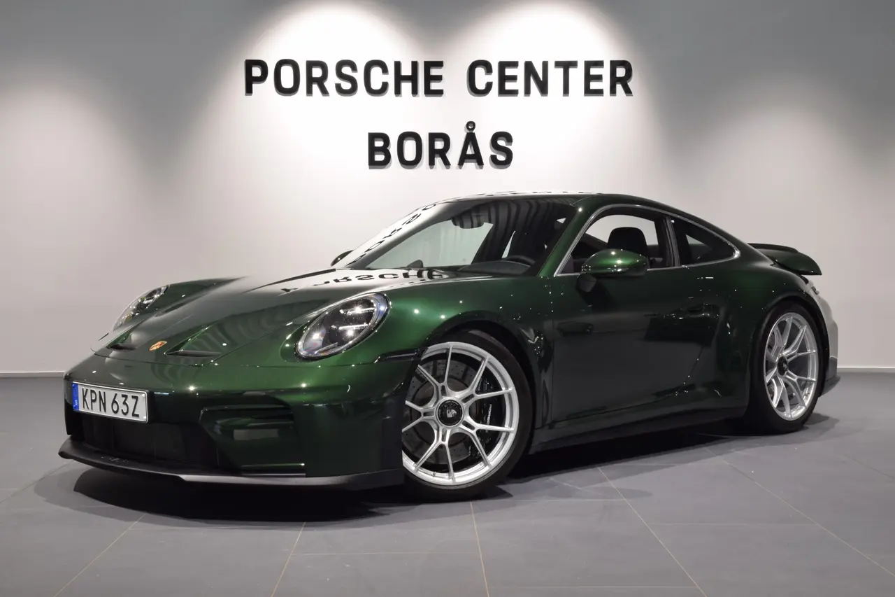 Porsche 911 2025