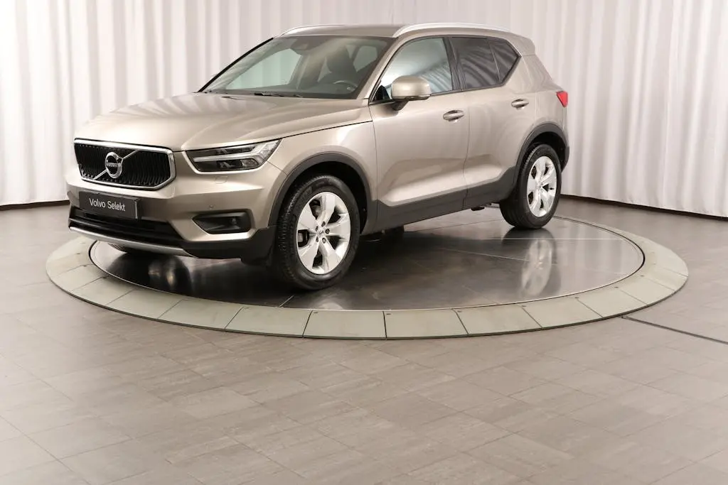 Volvo XC40 2022