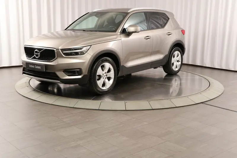 Volvo XC40 2022