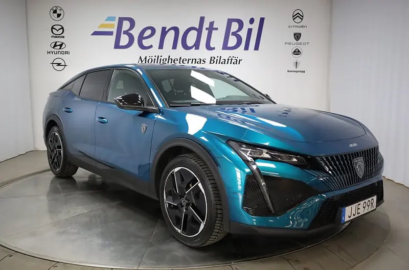 Peugeot 408 2022
