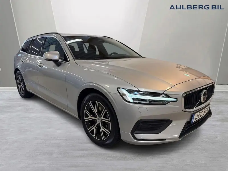 Volvo V60 2023