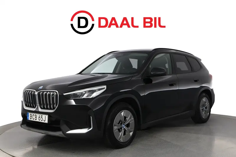 BMW iX1 2023