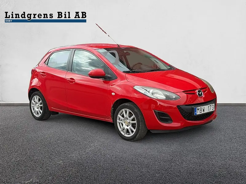 Mazda 2 2011