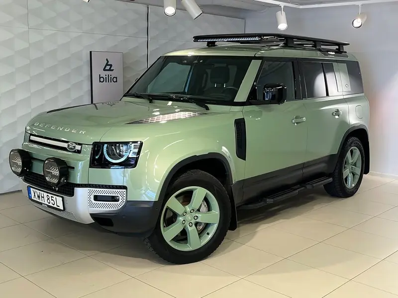 Land Rover Defender 2023