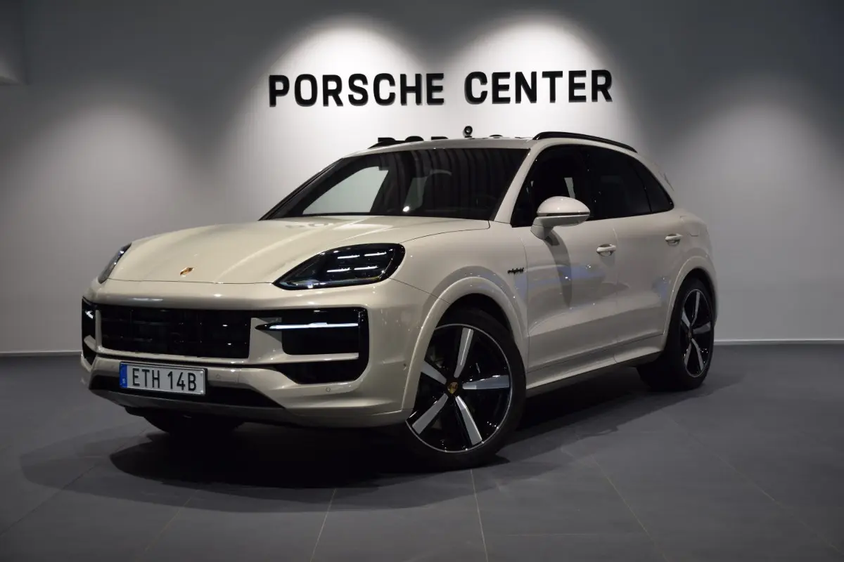Porsche Cayenne 2025