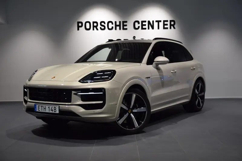 Porsche Cayenne 2025