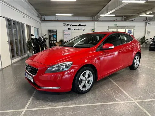 Volvo V40 2015